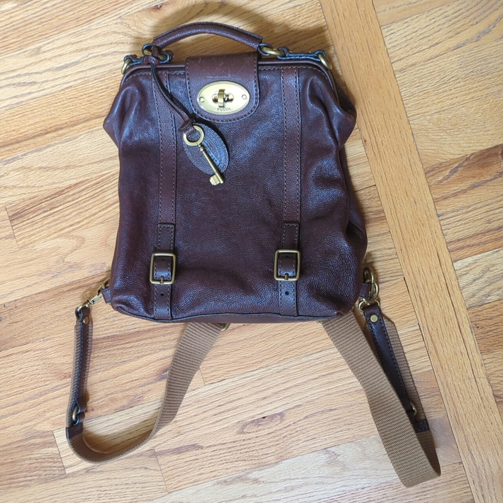 Vintage Fossil leather backpack